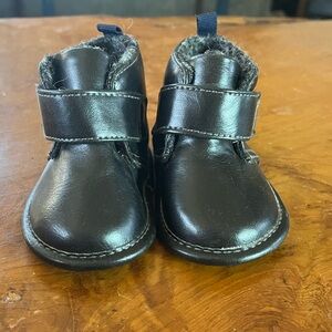 Kenneth Cole Baby Real Adjustable Strap Boots USA Size 2